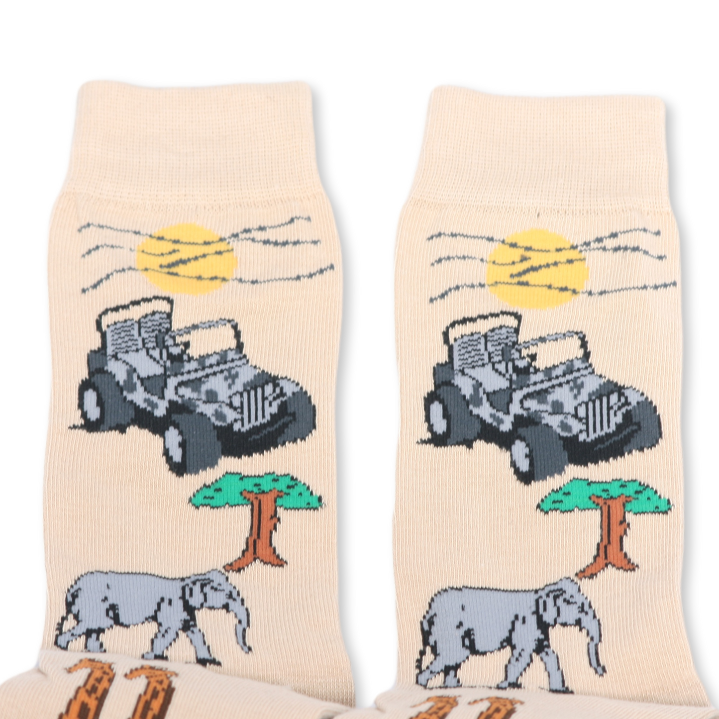 Safari Adventure Socks – Beige with Elephants & Giraffes UK 6–11
